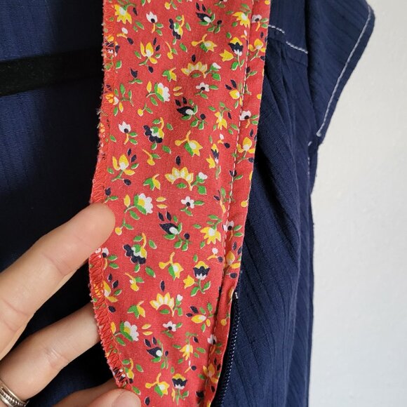 Vintage Navy Jumpsuit with Red Accents & Hood - Picture 13 of 15